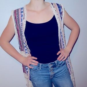 Summer wrap. Size medium. Very colorful.